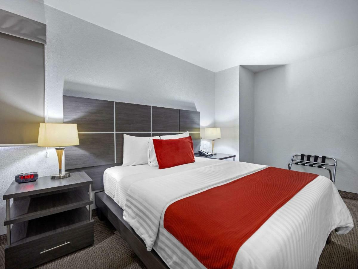 Hotel Bewow Querétaro Exteriér fotografie