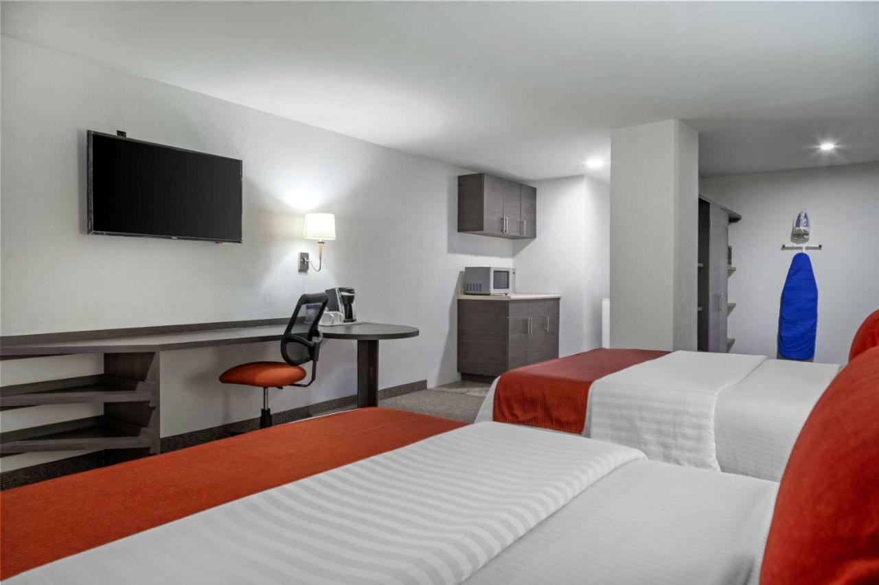 Hotel Bewow Querétaro Exteriér fotografie